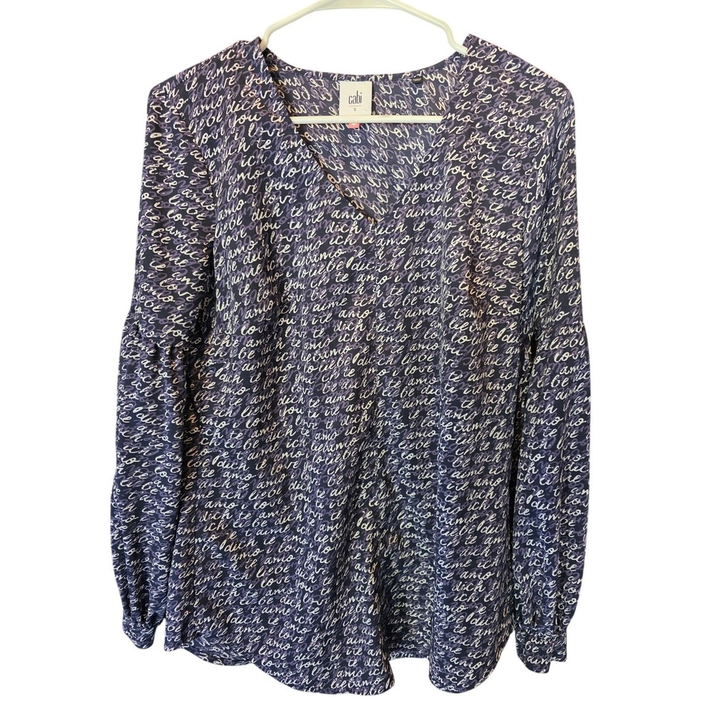 Cabi‎ Love Print Top S Womens Purple White Art Deco Long Sleeve Valentines Day